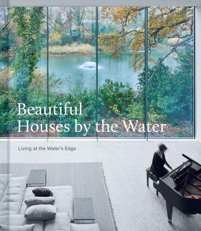 Beautiful Houses By the Water