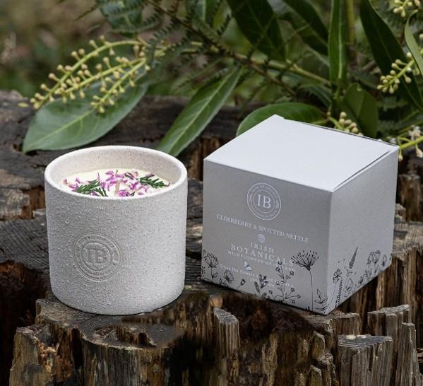 Irish Botanicals ELDERBERRY & SPOTTED NETTLE Candle